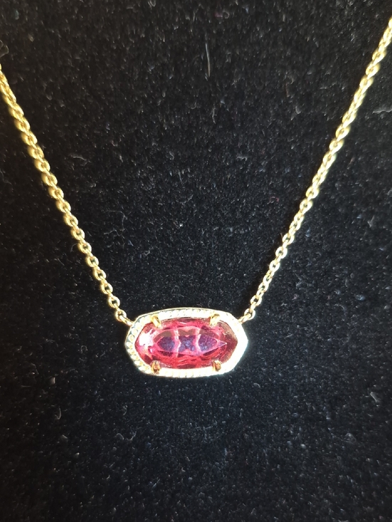 Kendra Scott Jewelry - Kendra Scott Gold Necklace with Pink Oval Stone